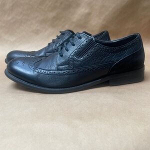 Black leather shoe